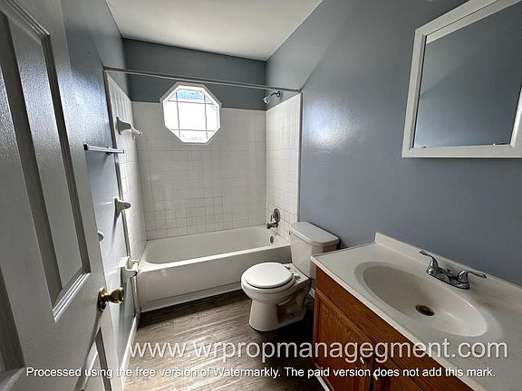 5th image of 1442 Brooke Park Dr #5
