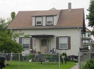 28-30 Shawmut Ave, Central Falls, RI 02863