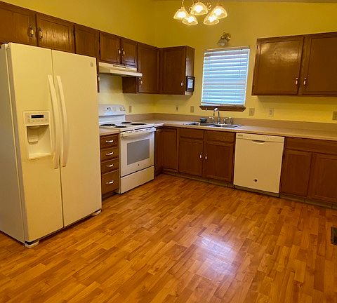 5th image of 311 Nelson St