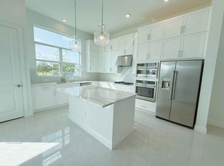 5066 Lido Key Ln, Loxahatchee, FL 33470
