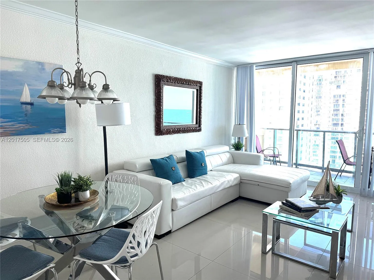 Wave Condo — Photo 4