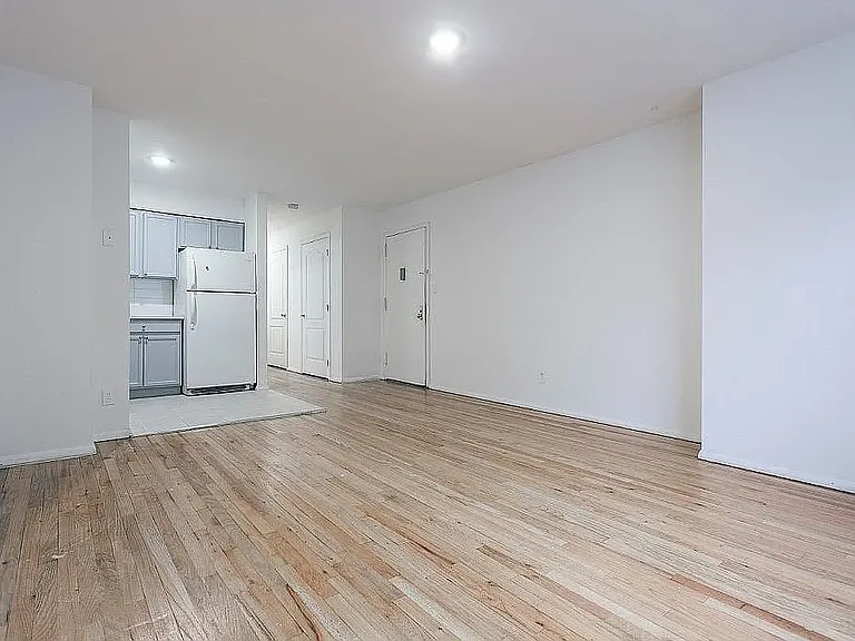 72 Maspeth Ave #1 — Photo 1
