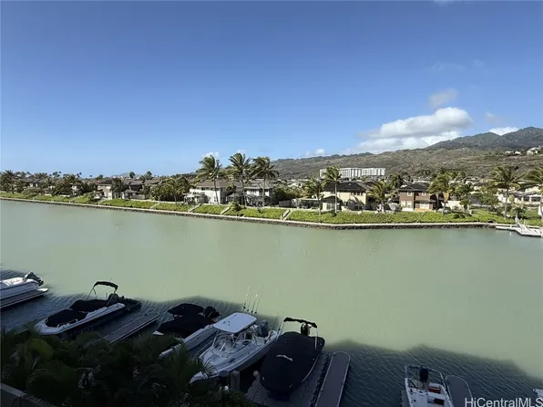 500 Lunalilo Home Rd APT 13H, Honolulu, HI 96825