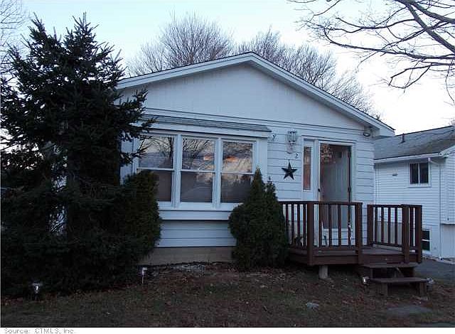 2nd image of 2 Bidwell St