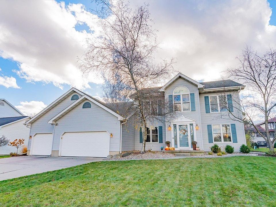 1st image of 3730 Woodstone Dr