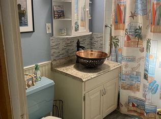 724-726 Main St, Agawam, MA 01001