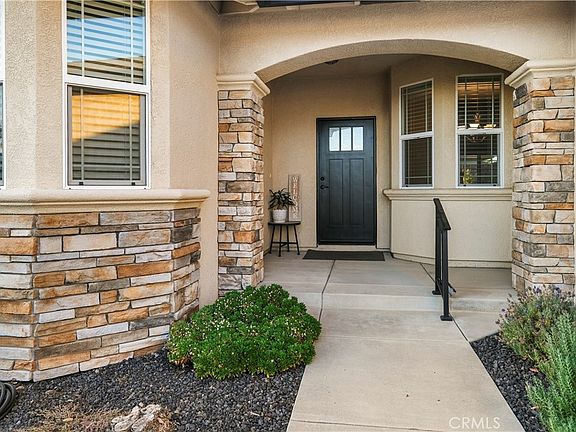 3rd image of 2862 Wingfield Ave