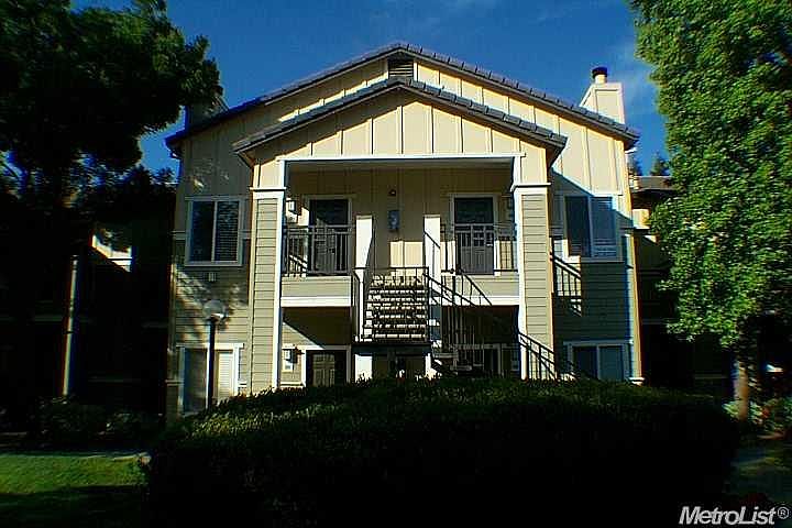 1st image of 240 Natoma Station Dr #D26