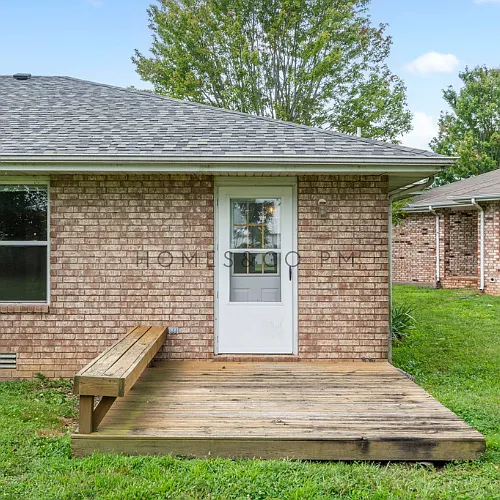 1239 W Bluegrass Rd — Photo 16