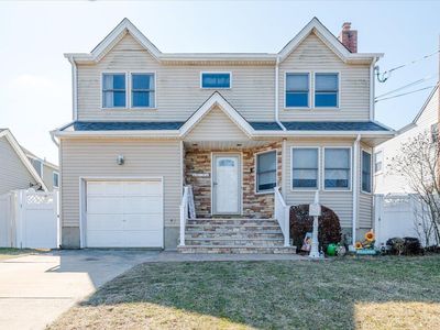 418 Clive Place, Oceanside, NY, 11572