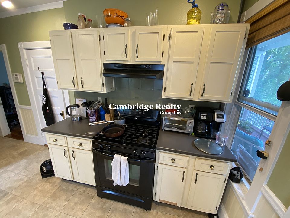 1st image of 12 Oswald St #2T