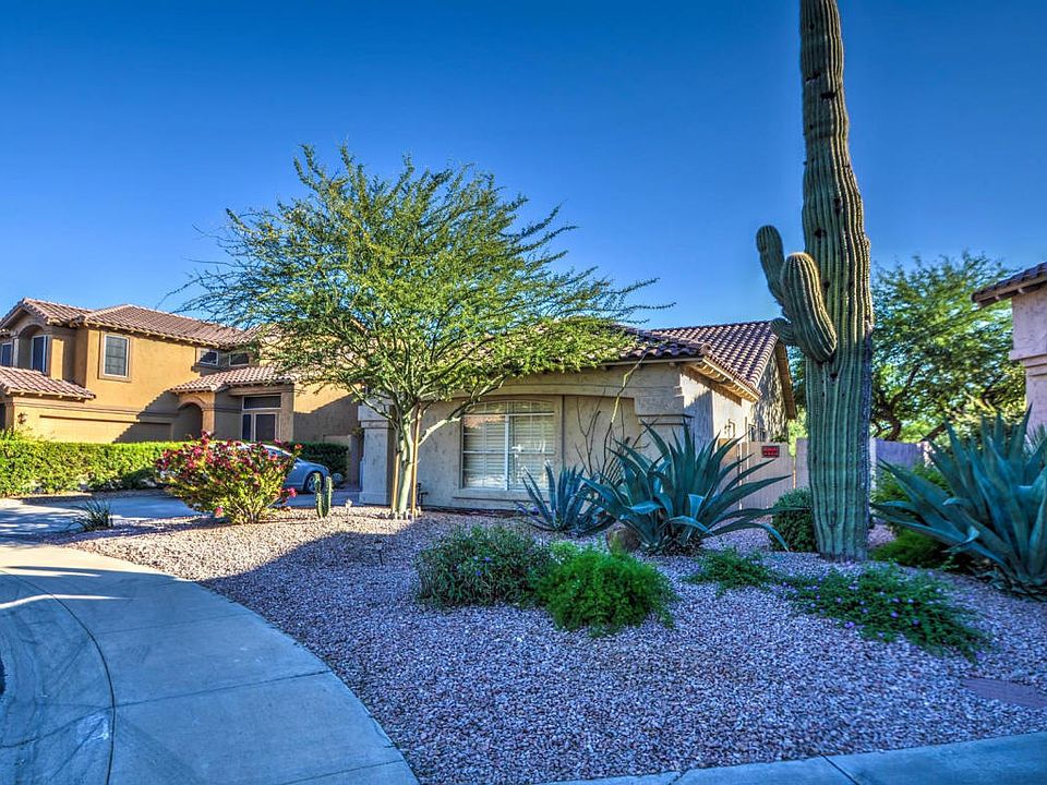 2nd image of 4217 E Rancho Caliente Dr
