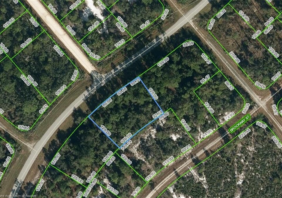 1st image of 725 Wildflower St