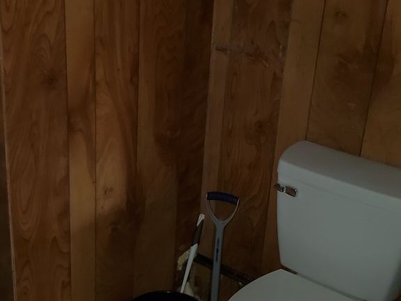 5th image of 2270 Harper Rd APT C