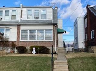 363 Longshore Ave, Philadelphia, PA 19111