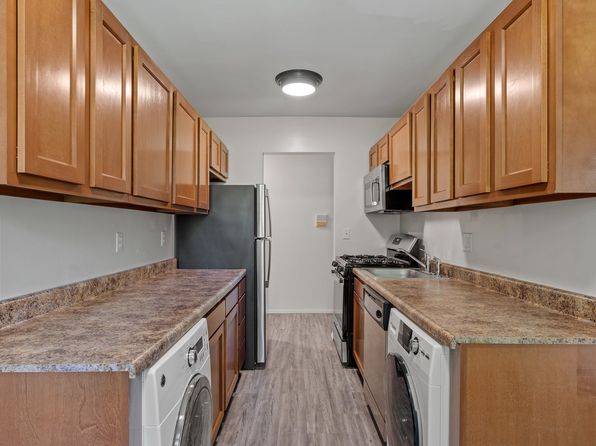 Niskayuna Gardens | 1187 Hillside Ave, Schenectady, NY