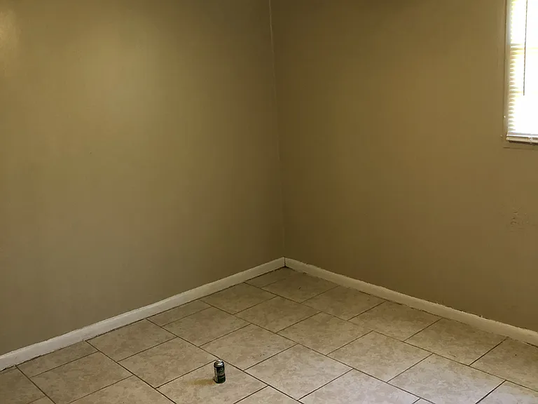 3002 Arrow St — Photo 5