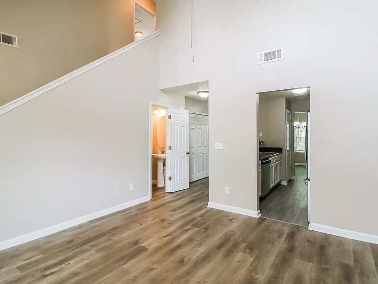 4509 Ravenwood Pl — Photo 6