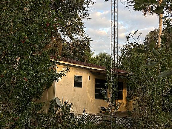 5th image of 14740 W Black Creek Dr
