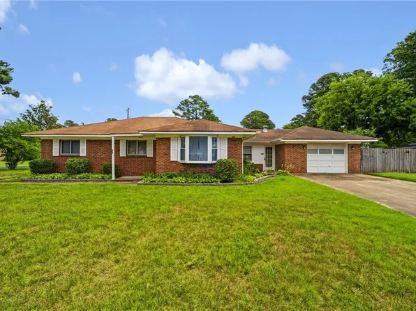3221 Madden Ter, Portsmouth, VA 23703