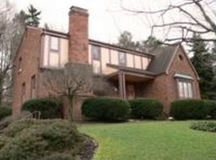 3416 Brookdale Dr, Pittsburgh, PA 15241