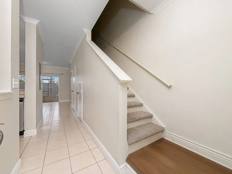 10612 Savannah Wood Dr — Photo 5
