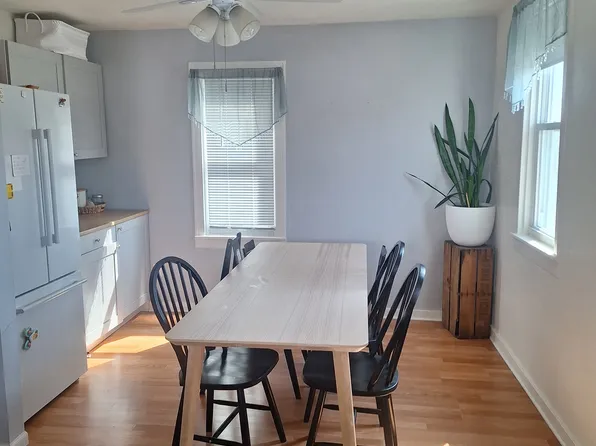 720 Maple Ave #720, Waukesha, WI 53186