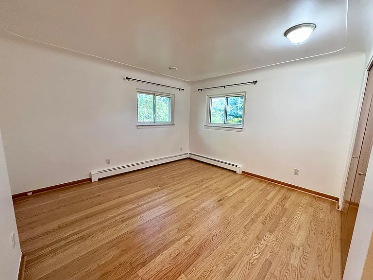 17 Avonwood Blvd — Photo 22