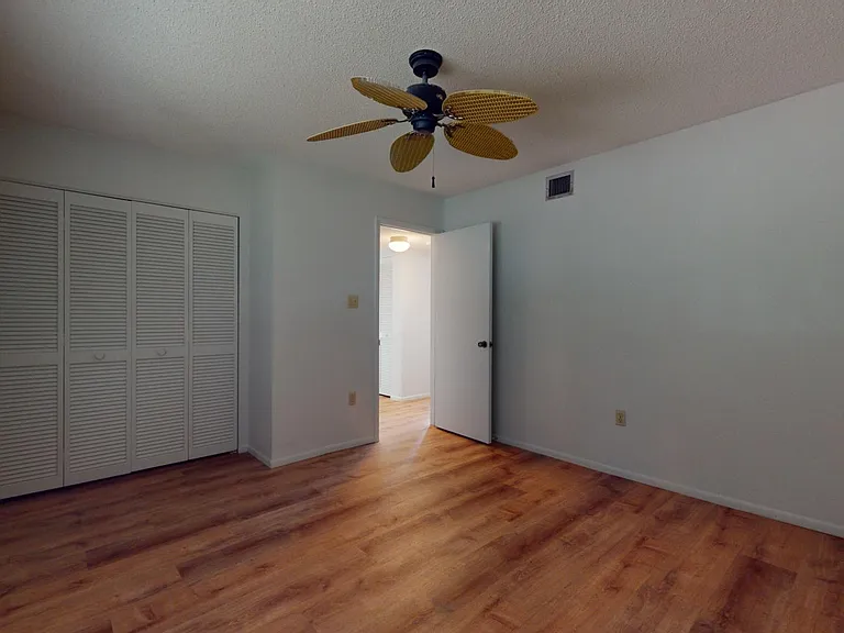 5166 Lancewood Dr — Photo 27