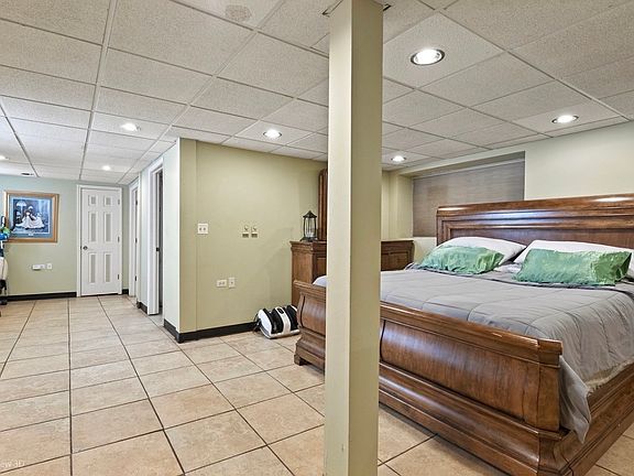 5th image of 53 W 123rd St
