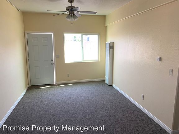 3rd image of 941 40th St #941