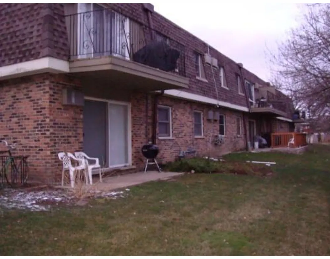 Building Photo - 869 Trace Dr #101