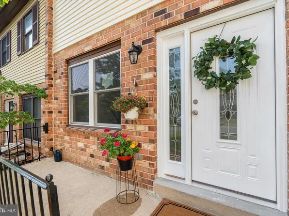 4834 Plum Run Ct, Wilmington, DE 19808
