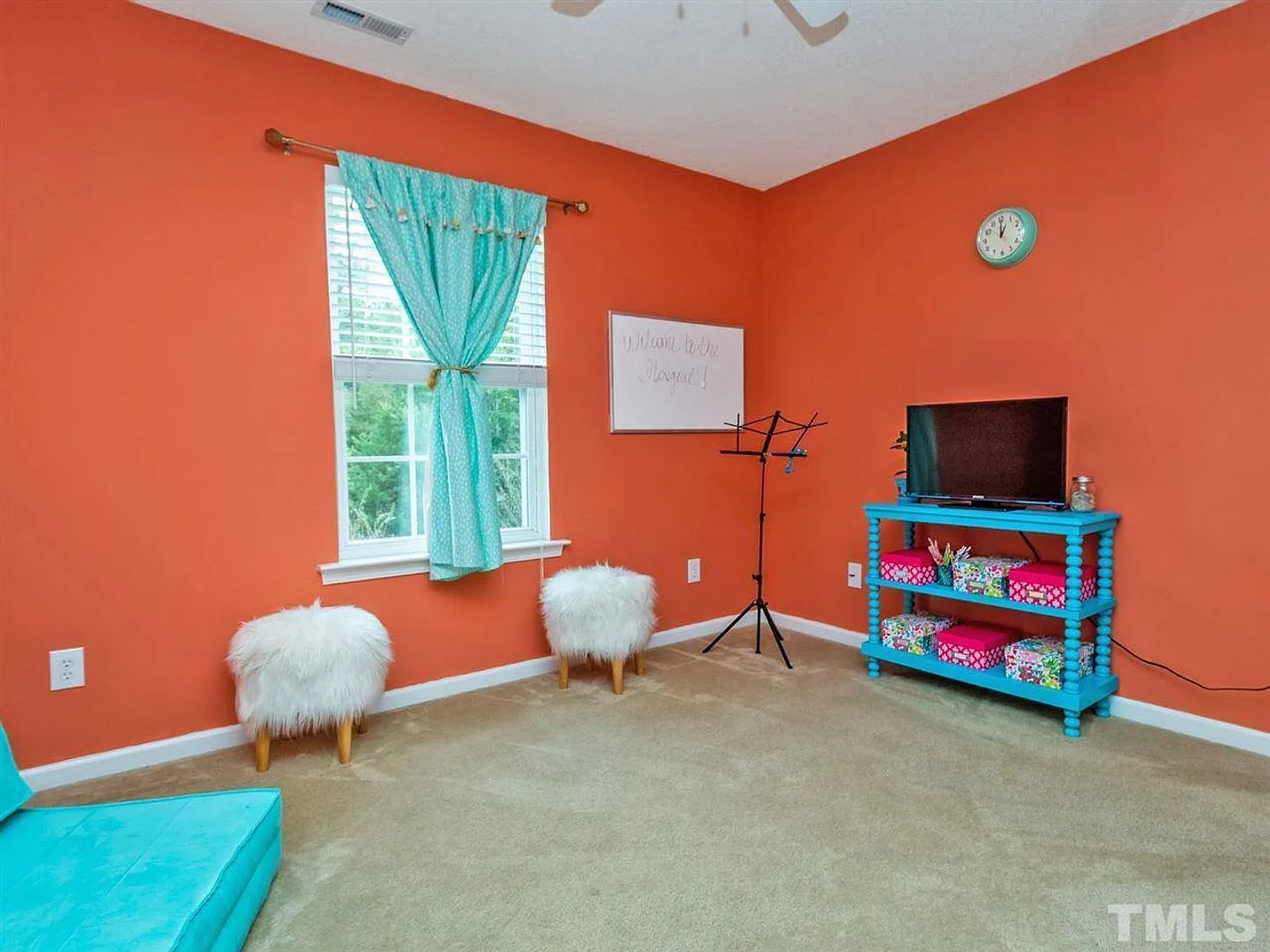 Room in 3 Bedroom Home at Spindlewood Ct — Photo 1