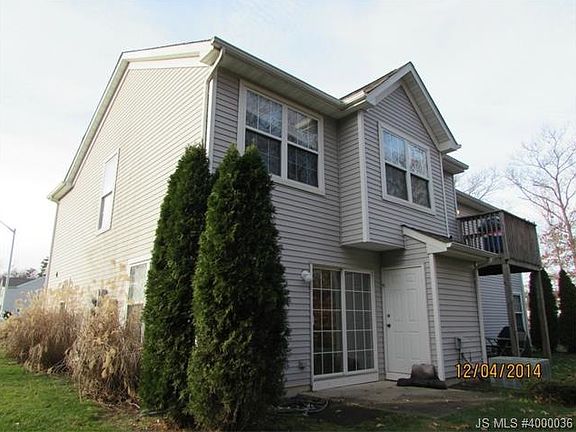 3rd image of 401 Prosperity Ct