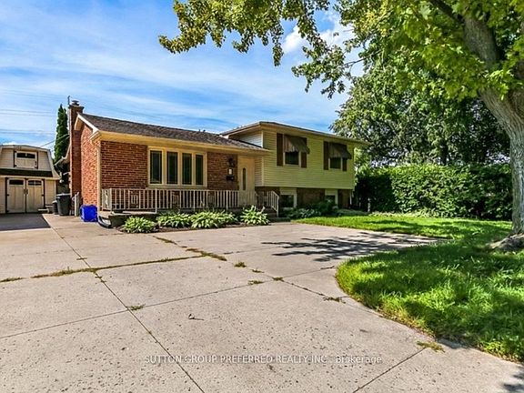 2nd image of 1 Pickwick Pl