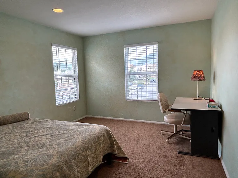 1813 W Ash St #1A — Photo 5