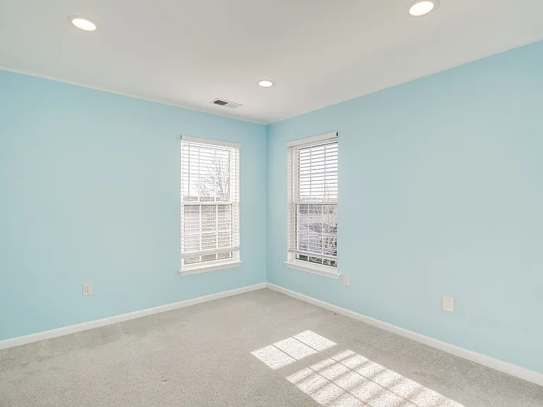 1304 Longbow Rd — Photo 11