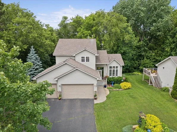 260 Pineridge Ln, Stillwater, MN 55082