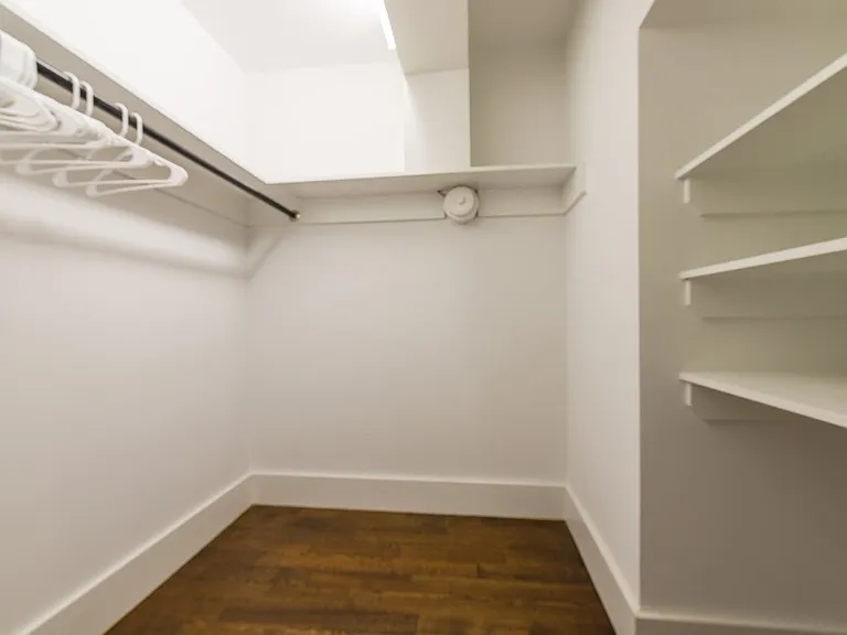 2044 Beacon St #5 — Photo 14
