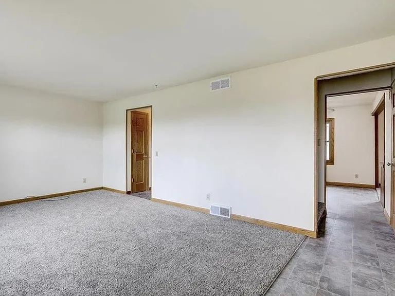 3705 Portage Rd — Photo 7