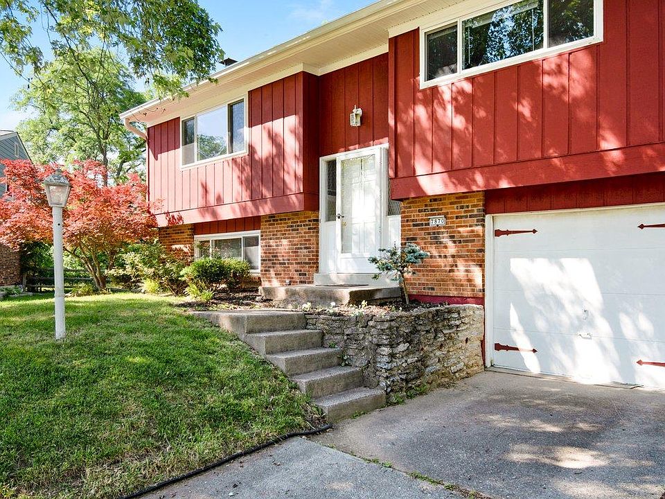 1st image of 7870 Blackthorn Dr