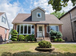 3 Karnwood Dr, Toronto, ON M1L 2Z2