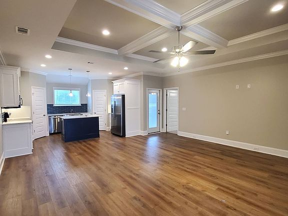 2nd image of 3908 Bishop Ct