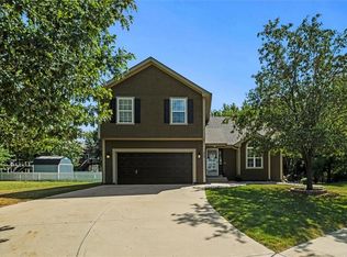 509 E Parma Way, Gardner, KS 66030