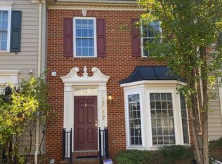 12042 Chestnut Glen Rd, Clarksburg, MD 20871