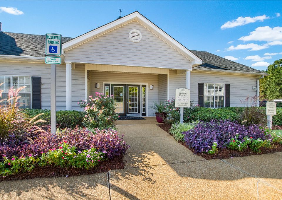 The Colony Apartment Homes - 3946 Highway 182 E Columbus MS | Zillow