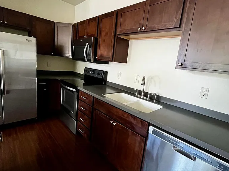 2752-96 Catalyst St — Photo 5