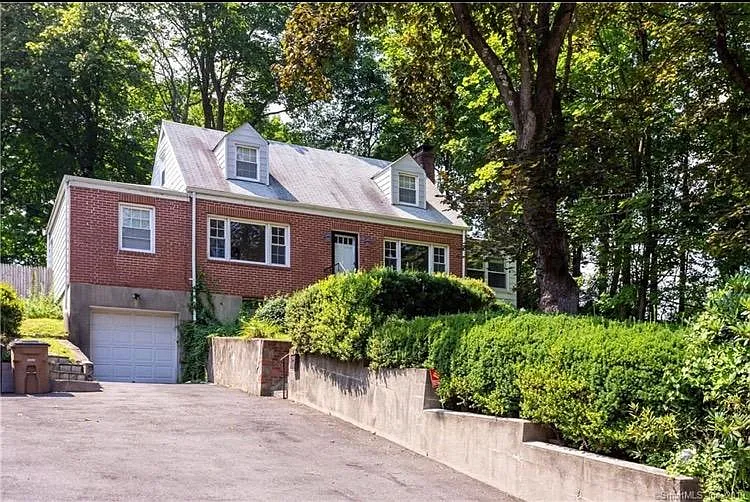 28 Brooklawn Ave — Photo 13
