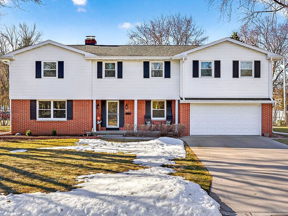 1st image of 611 Chatham Ct